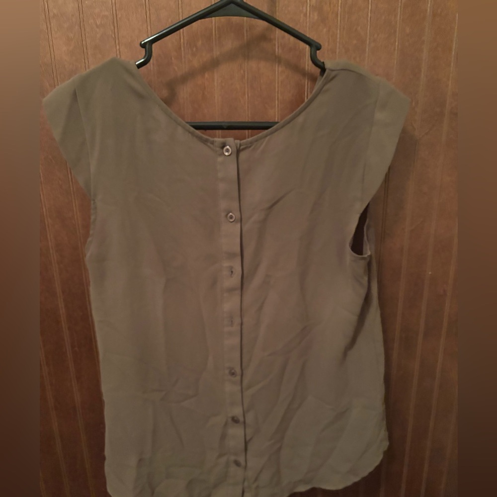Meraki Women's Button-Down Shirt in Olive